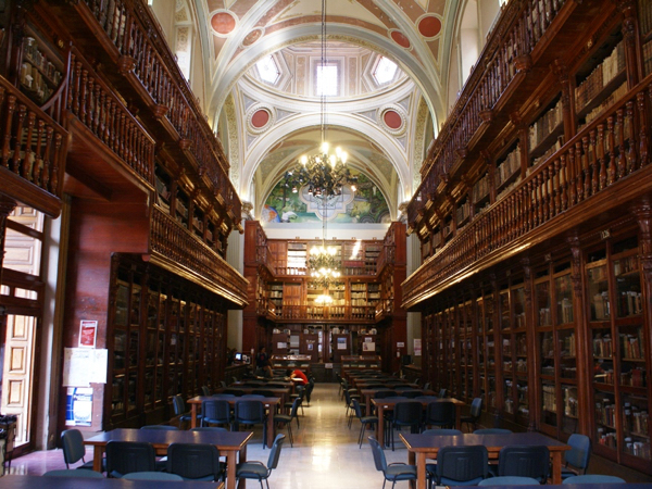 Biblioteca Pública Universitaria